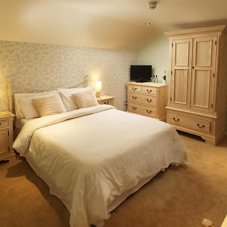Singleton Lodge Country House Hotel Poulton-le-Fylde Δωμάτιο φωτογραφία