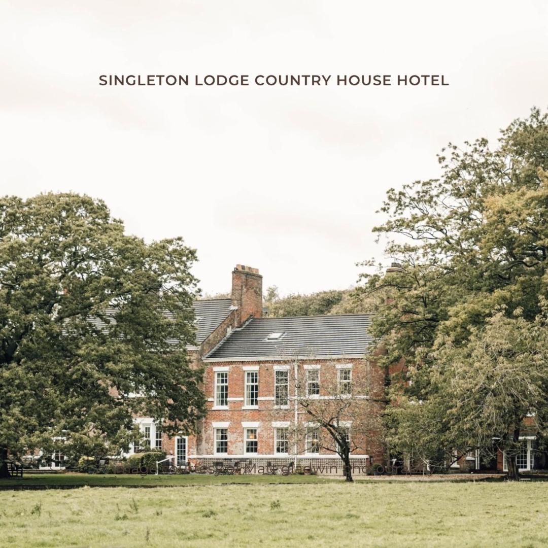 Singleton Lodge Country House Hotel Poulton-le-Fylde Εξωτερικό φωτογραφία